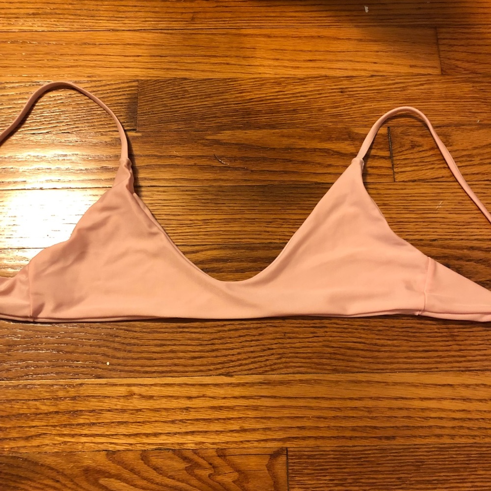Pink bikini top